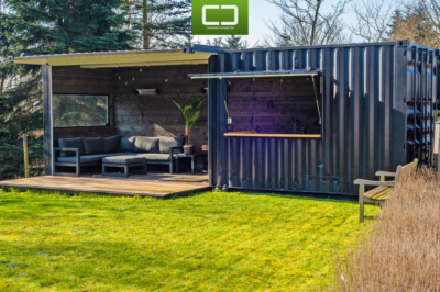 Container lounge bar