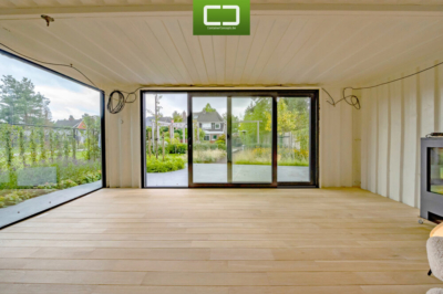 20ft container lounge