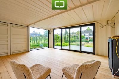 20ft container lounge