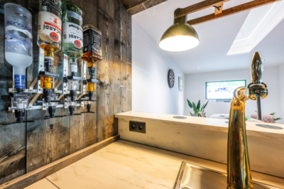 20ft mancave concept